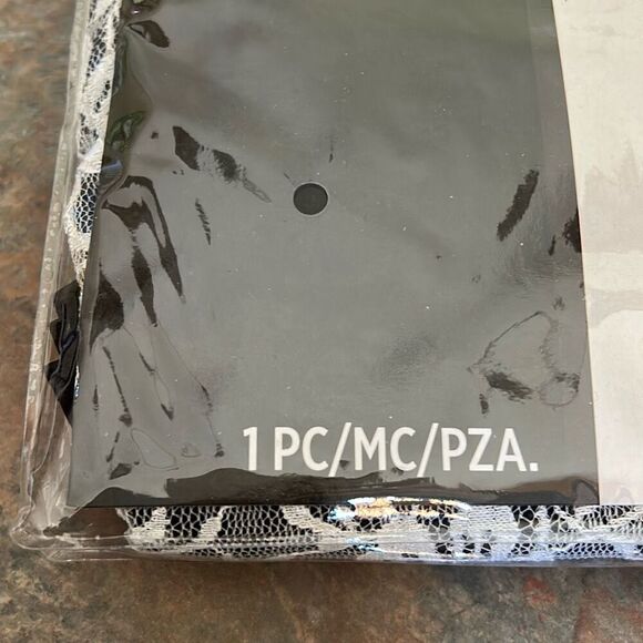 Creepy Doll Dress Gothic Halloween Costume L/XL - Picture 5 of 6